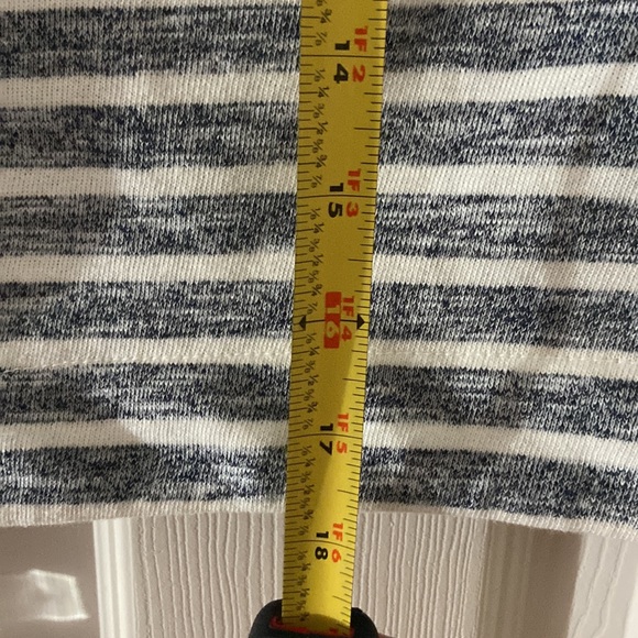 Akini stripped jersey like mini skirt size Large - Picture 7 of 8